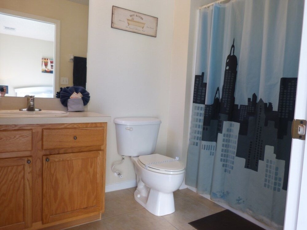 Emerald Island Resort 8504 Three Bedroom Townhome - photo 10