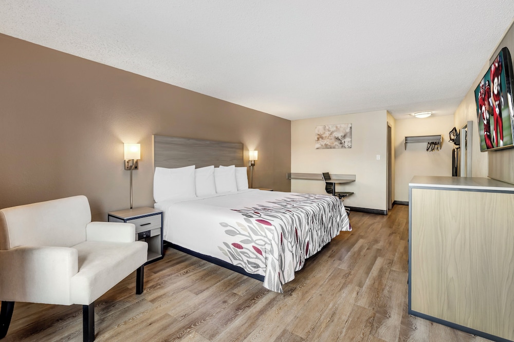 Red Roof Inn Stroudsburg - photo 19