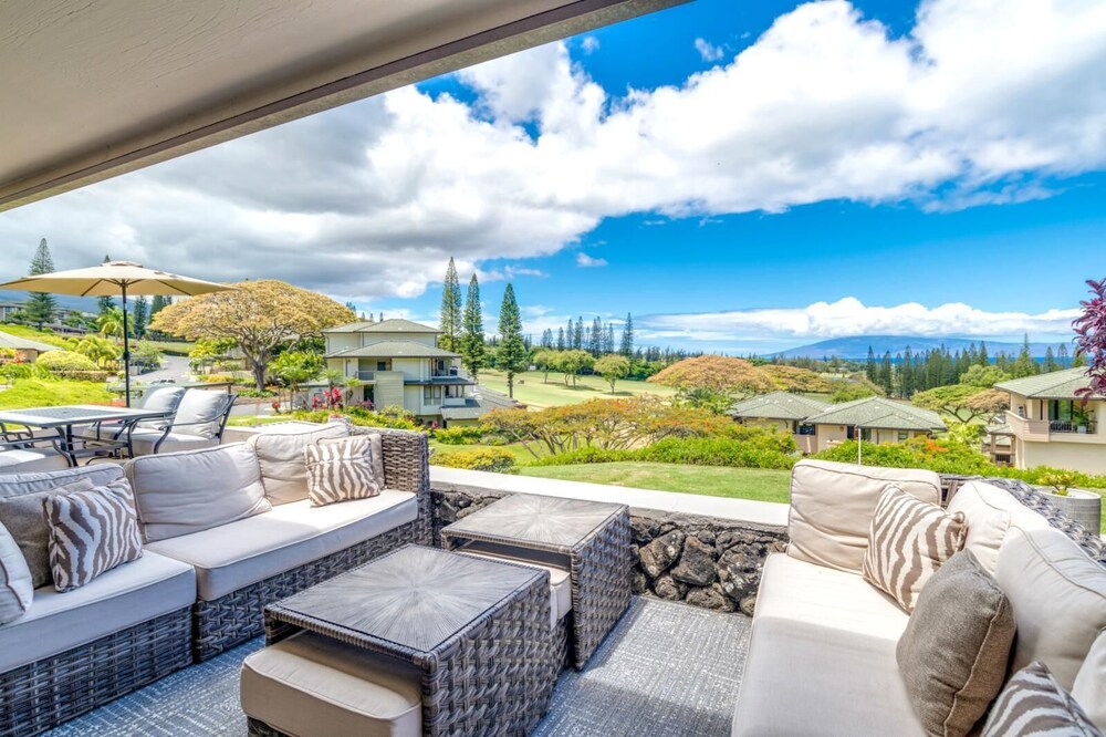 K B M Resorts Kgv 19p2 Beautifully Designed two Bed two Bath Golf Villa With Breath Taking Acqua Marine Views in the Heart of Kapalua — 4-Star Luxury Hotel in Lahaina, United States