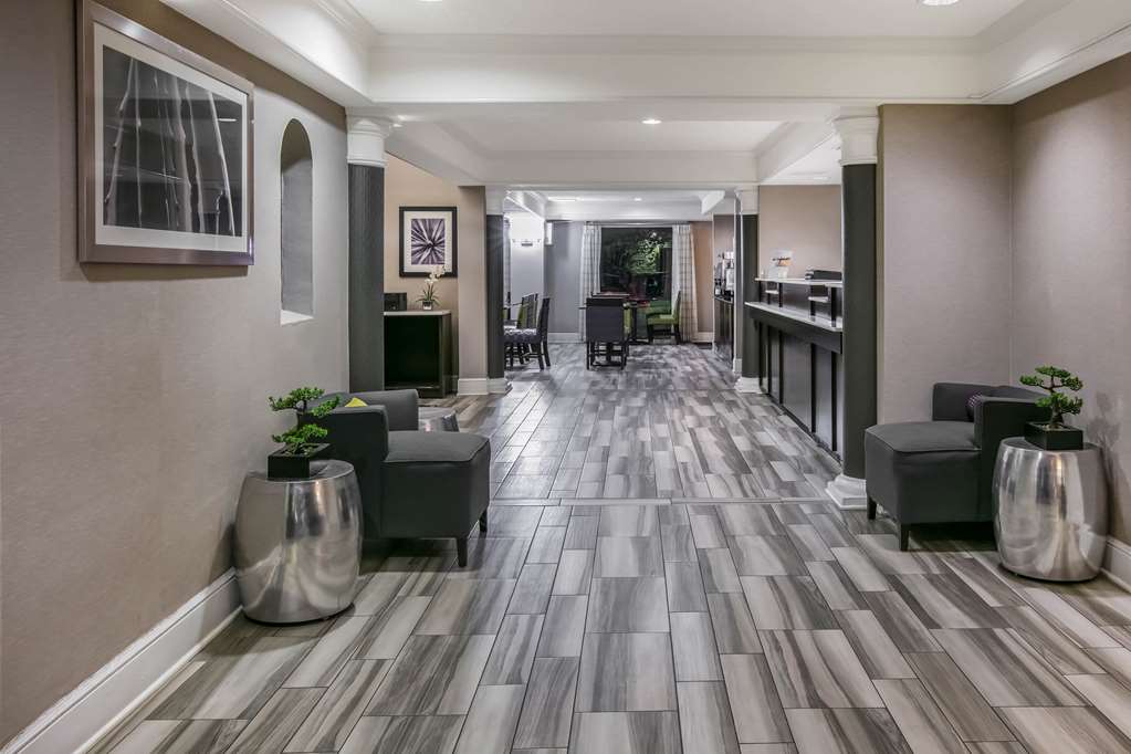 La Quinta Inn by Wyndham Dallas Uptown - photo 15