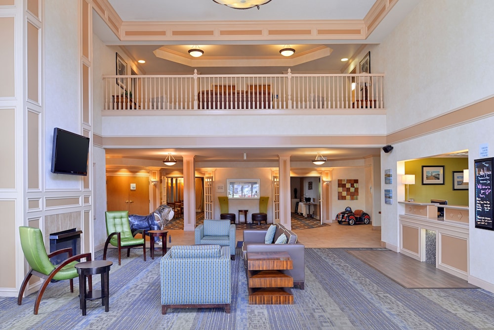 Holiday Inn Express & Suites St Joseph by IHG - photo 88