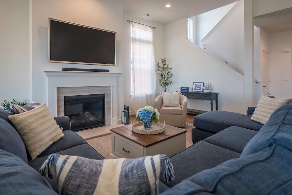 2708 Harbor Court — hotel in Delavan
