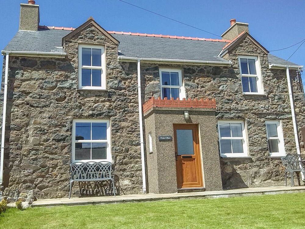 3 Bed in Aberdaron oc wag407 — hotel in Pwllheli