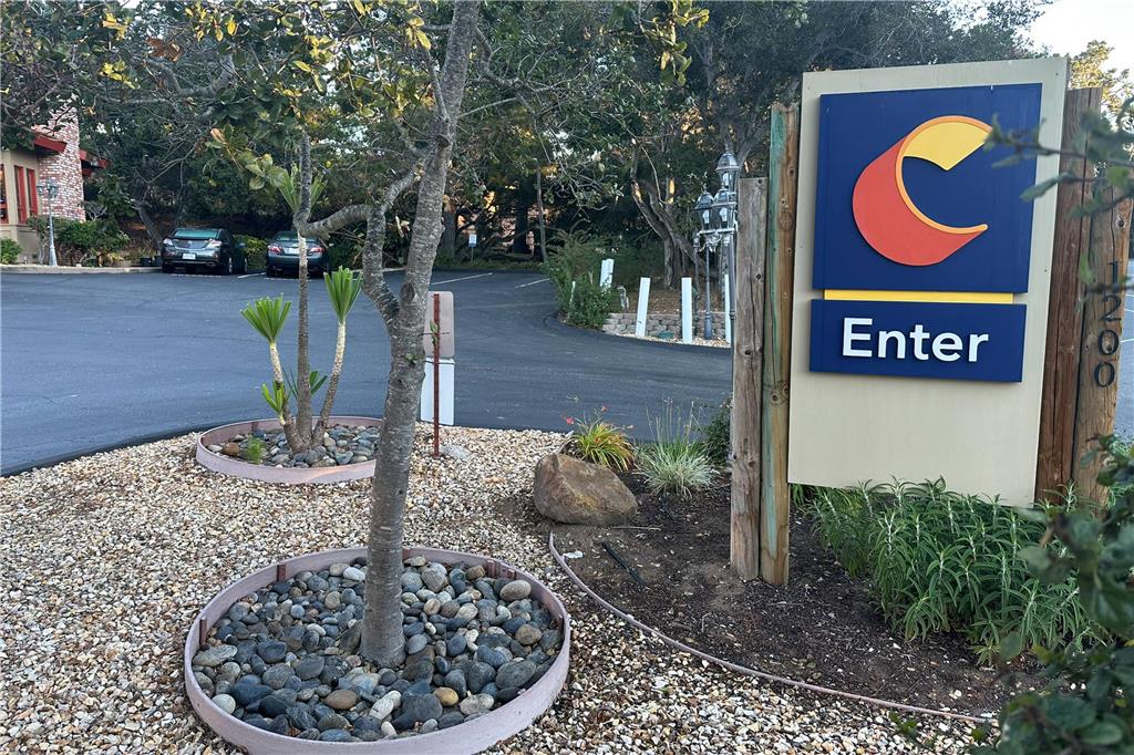 Comfort Inn Monterey Peninsula Airport - photo 7