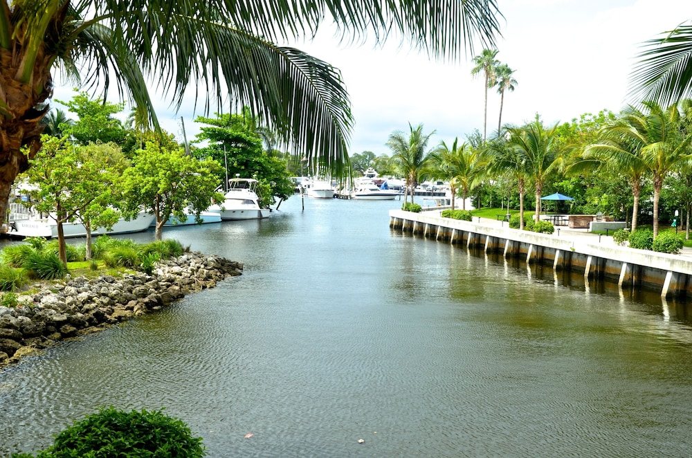 Riviera Luxury Living at River Oaks Marina and Tower - photo 59