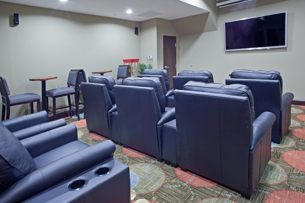 Staybridge Suites Houston Stafford Sugar Land by IHG - photo 44
