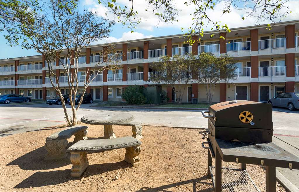 Extended Stay America Suites Houston The Woodlands - photo 43