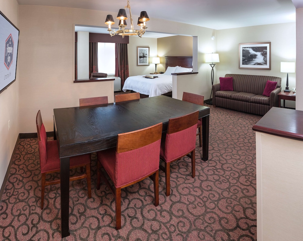 Hampton Inn Littleton - photo 16