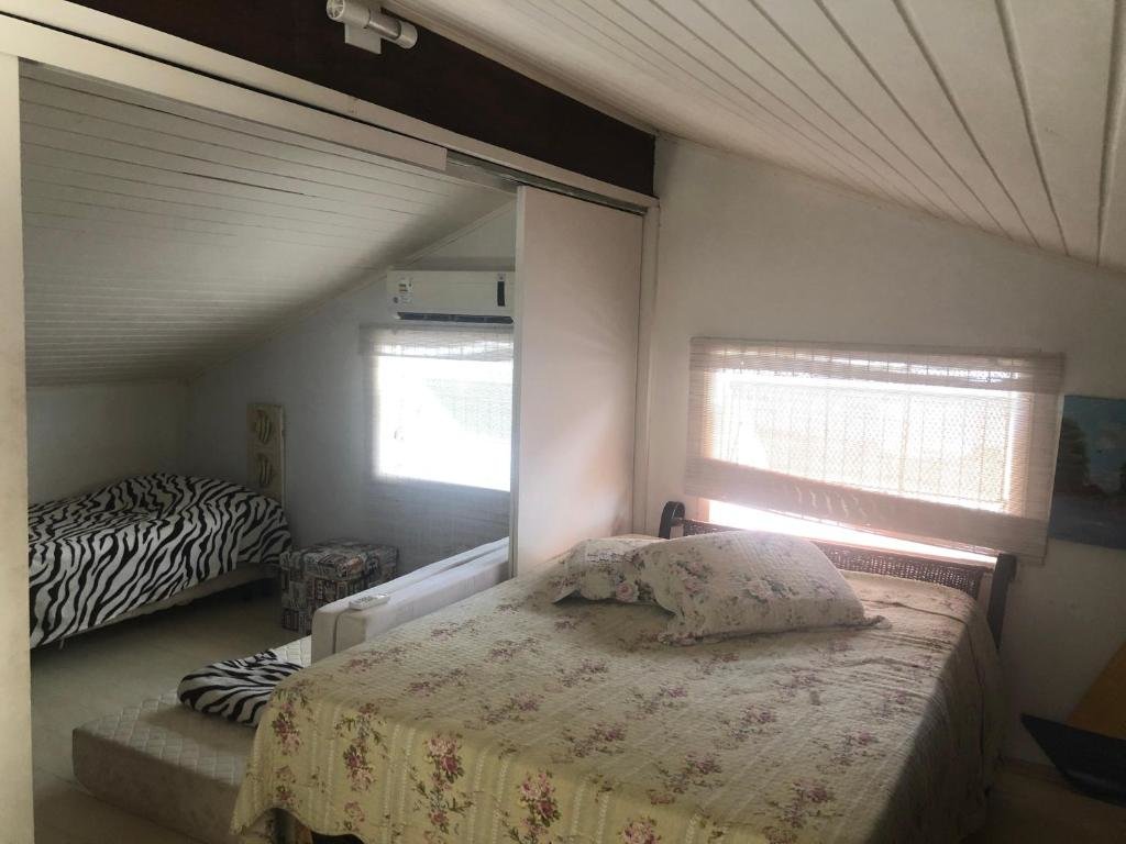 Casa com piscina ubatuba — 4-Star Luxury Hotel in Ubatuba, Brasil