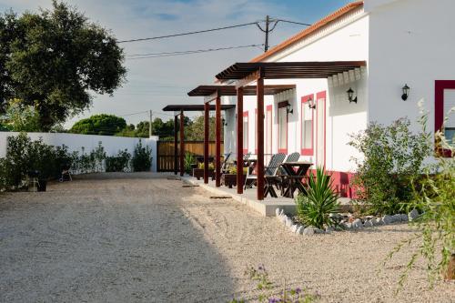 Casas Da Barragem — hotel in Montargil