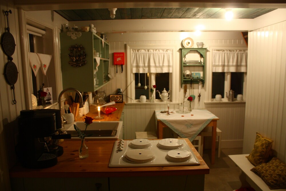 In-Room Kitchen