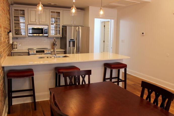 Hosteeva Downtown Luxury Suites - photo 3