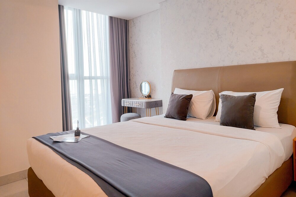 Best View 1BR Apartment at Gold Coast PIK By Travelio — 4-Star Luxury Hotel in Jakarta, Indonesia