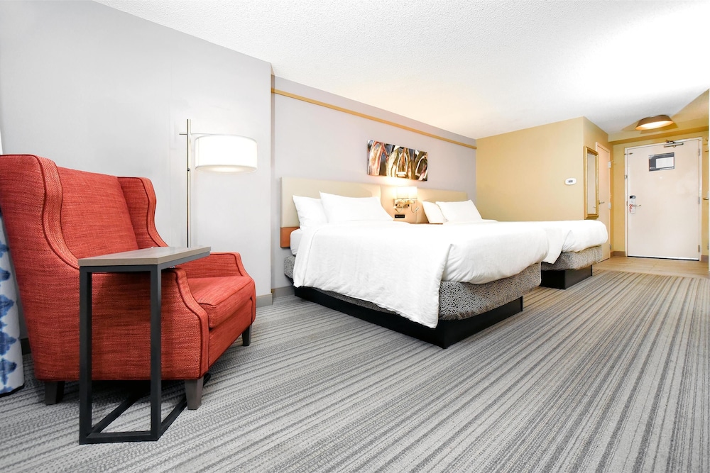 Hilton Garden Inn Saratoga Springs - photo 28