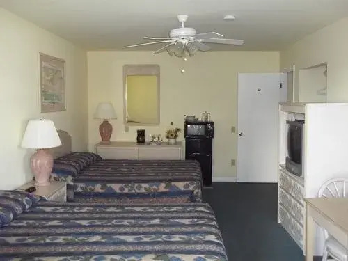 Sun Deck Motel - photo 15