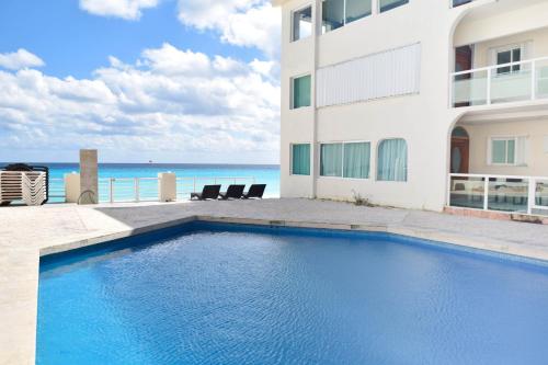Departamento sobre la playa Cancun — 4-Star Luxury Hotel in Cancun, Mexico