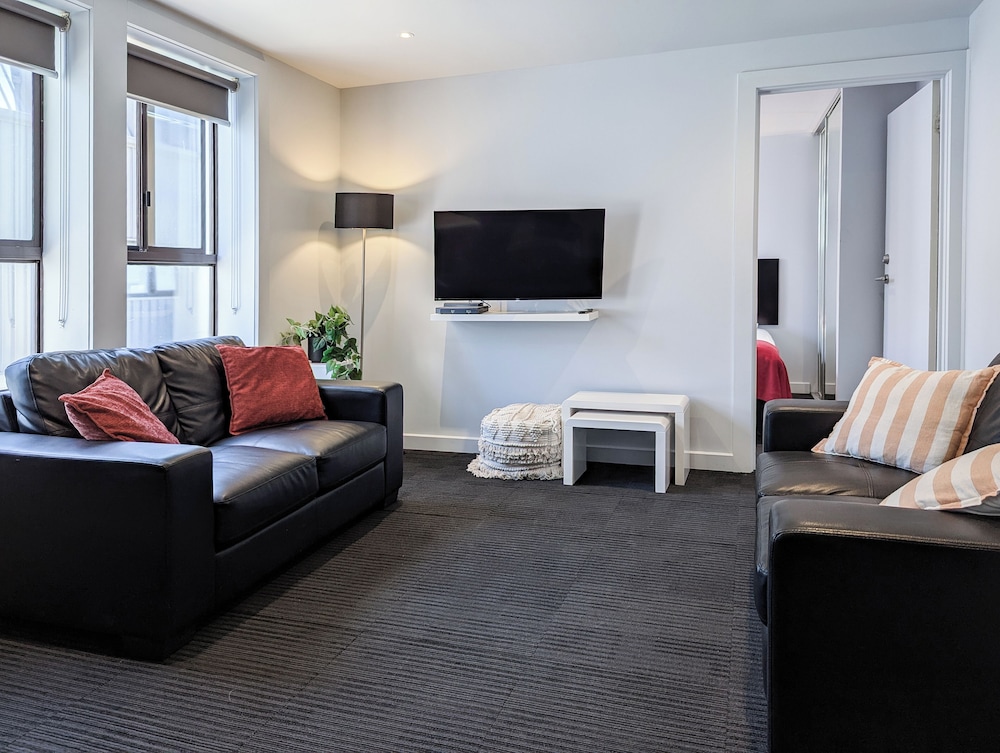 Apartments on Chapman — 4-Star Luxury Hotel in Melbourne, Australia