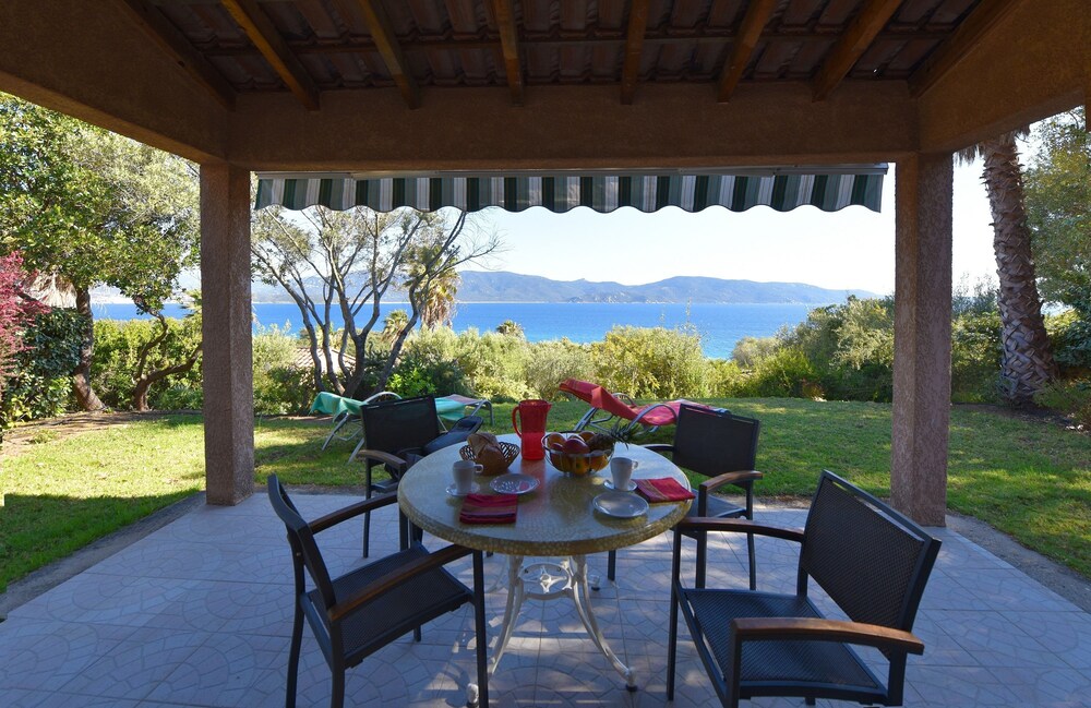 Residence Cantu Di Mare — 4-Star Luxury Hotel in Olmeto, France