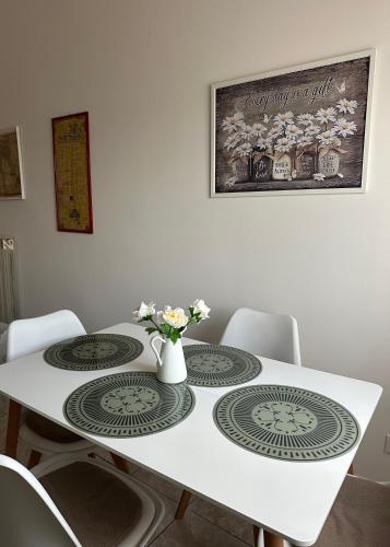 Serenity Home — 4-Star Luxury Hotel in Rome, Italy