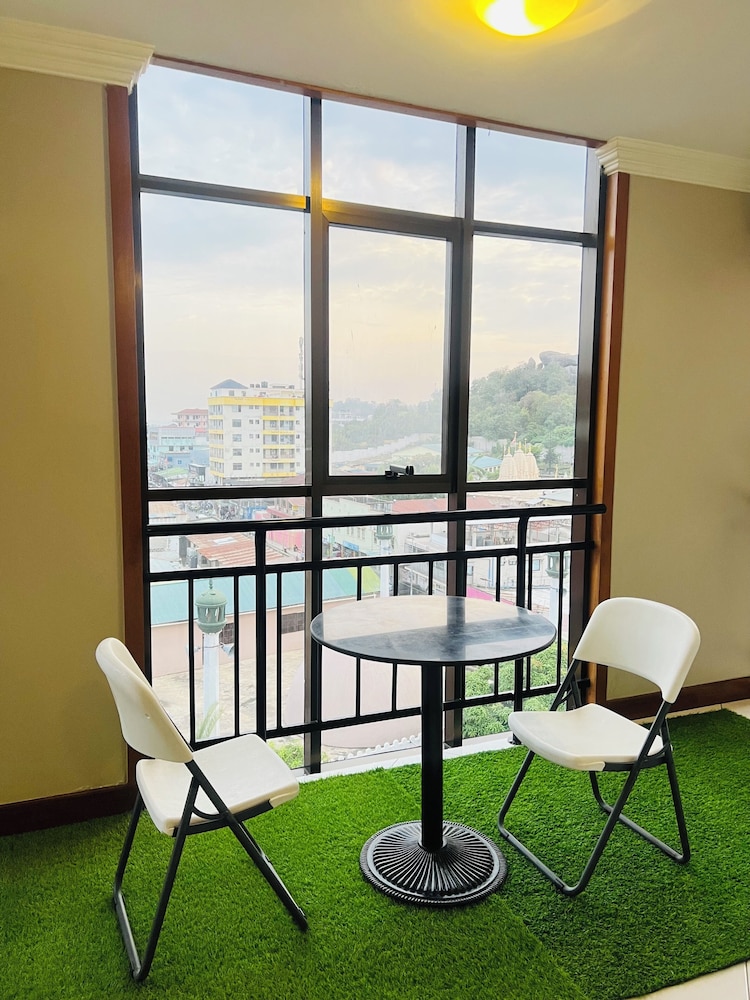 Leyshof Hotel — Mwanza — photo 2