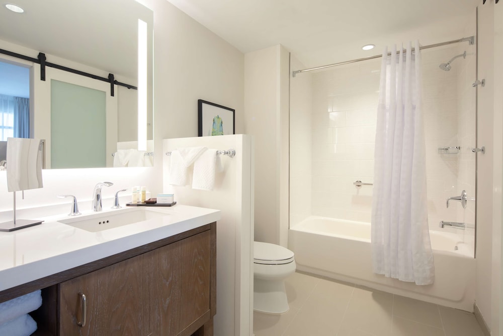 Embassy Suites By Hilton St Augustine Beach Oceanfront Resort - photo 53