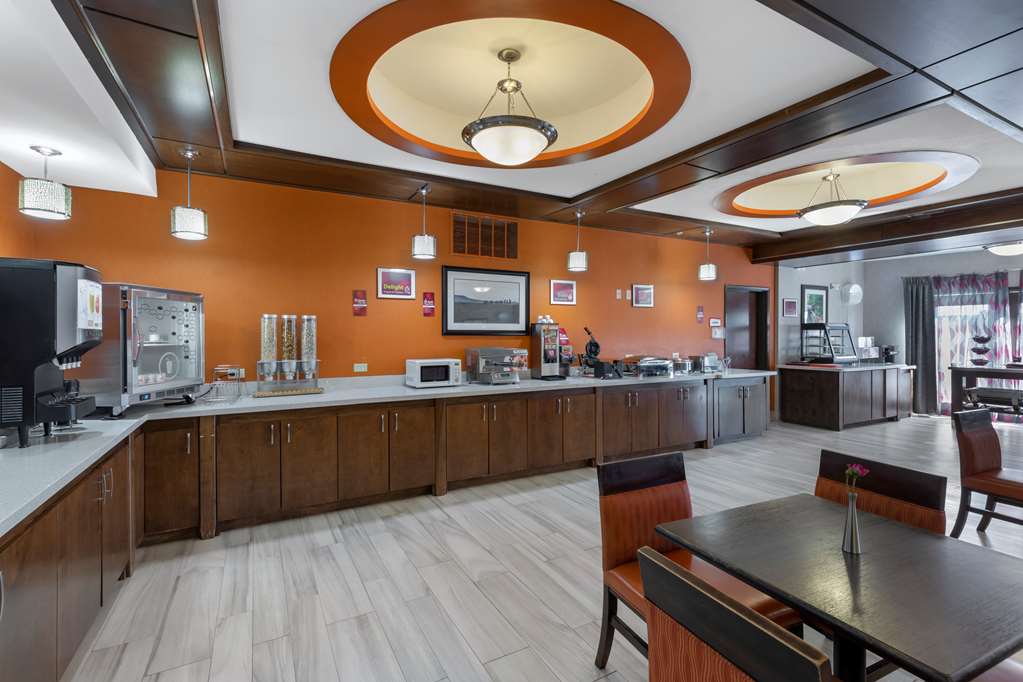 Best Western Plus Fort Stockton Hotel - photo 39