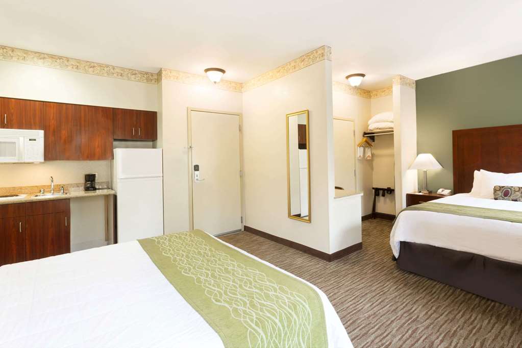 Hawthorn Suites by Wyndham Rancho Cordova Folsom - photo 11