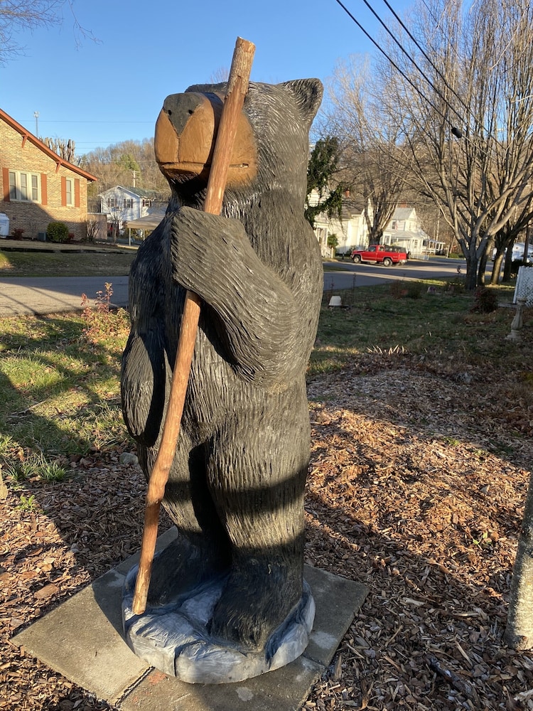 The Dancing Bear Inn - photo 29