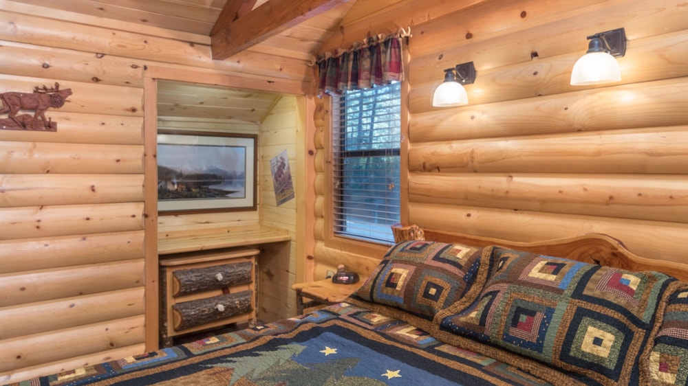 Upper Canyon Inn & Cabins - photo 87
