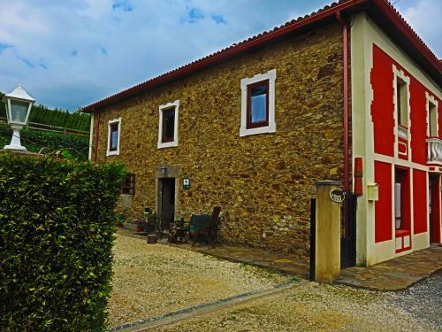 Casa Rural A Pasada — 4-Star Luxury Hotel in Cedeira, Spain