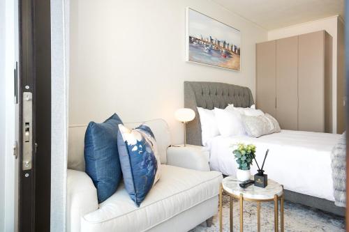 Modern Executive Suite at One Rosebank — 4-Star Luxury Hotel in Johannesburg, South Africa