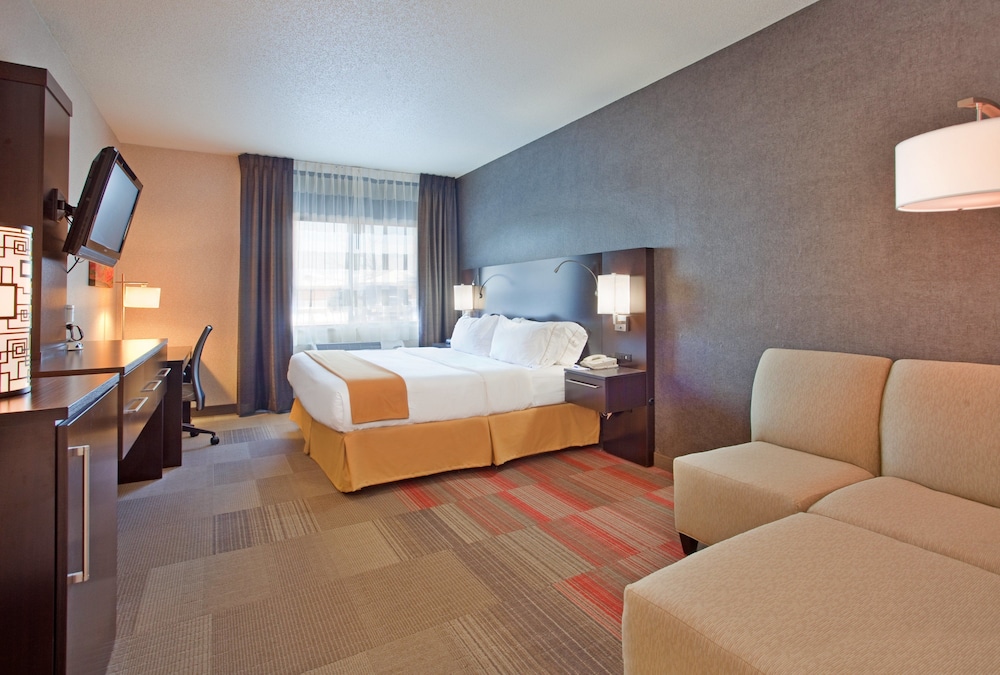 Holiday Inn Express Hotel & Suites Beatrice by IHG - photo 14