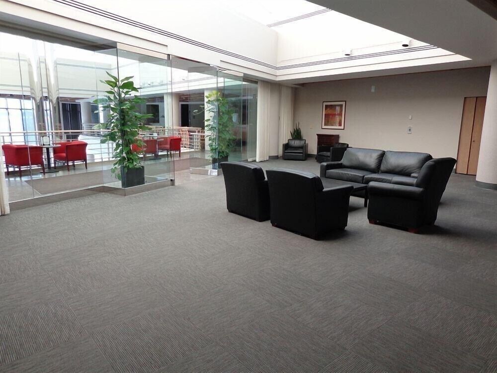 Oak Ridge Hotel and Conference Center - photo 30