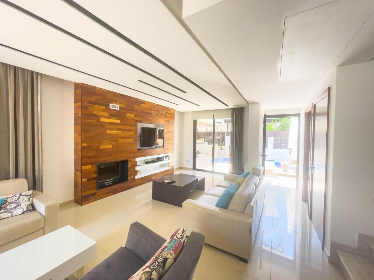 Fotini Villas