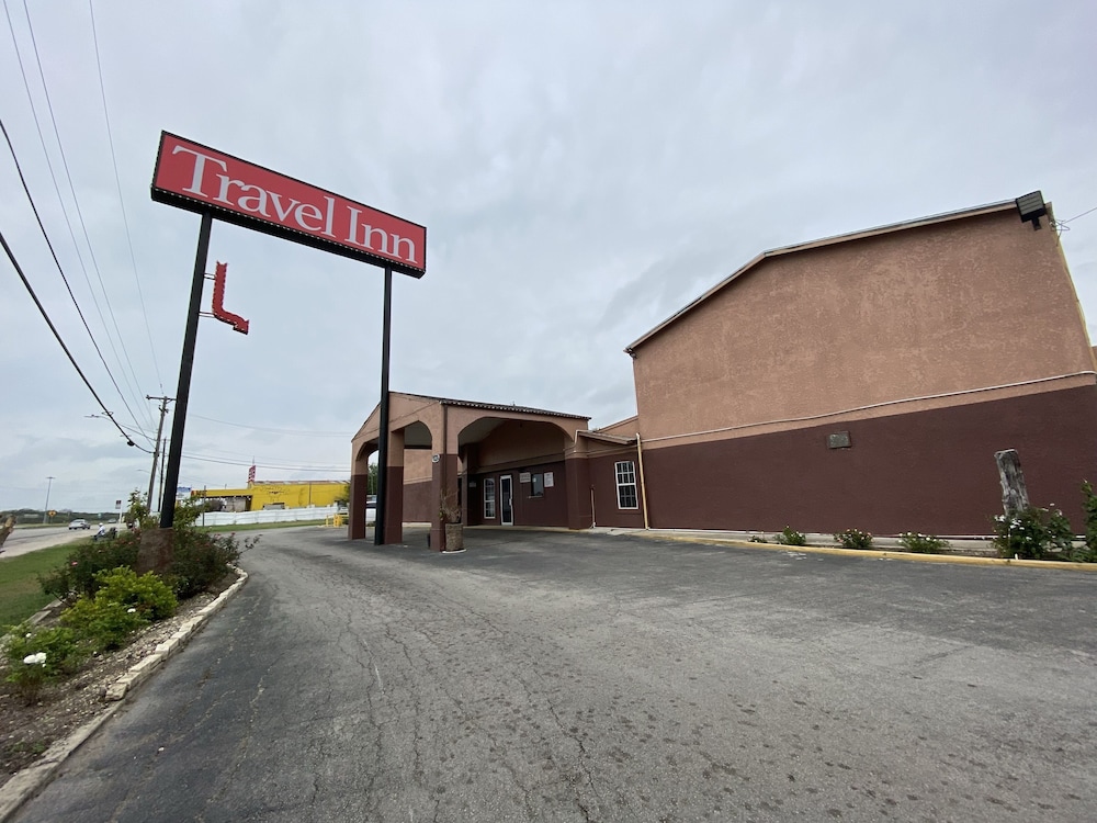 Travel Inn Lackland Seaworld - photo 15