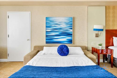 Ocean View Luxurious Studio Premium Amenities - photo 23