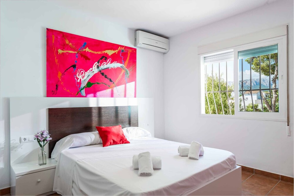 Vh Costablanca Fonda — 4-Star Luxury Hotel in Calp, Spain
