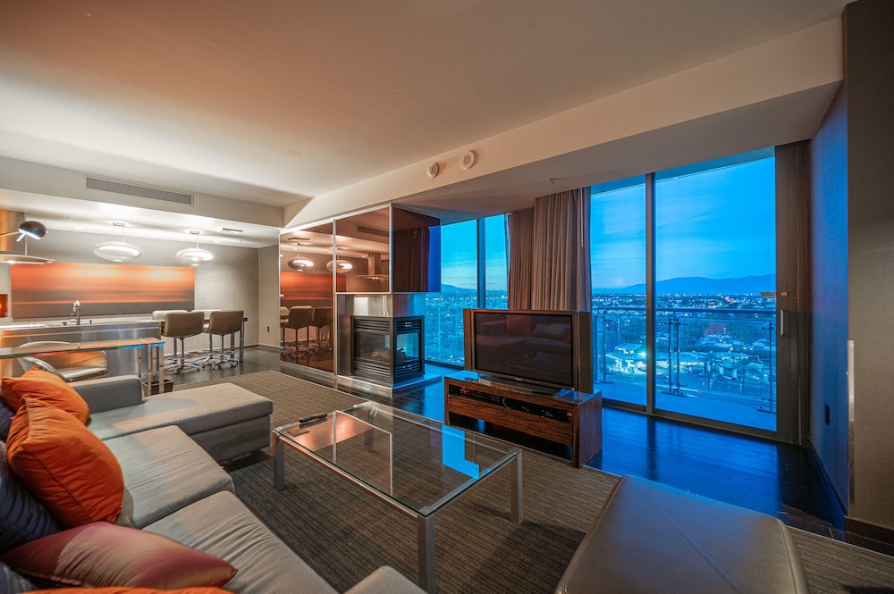 StripViewSuites at Palms Place Penthouses - photo 104