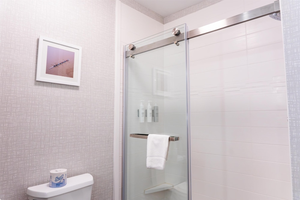 Hampton Inn Turnersville - photo 32
