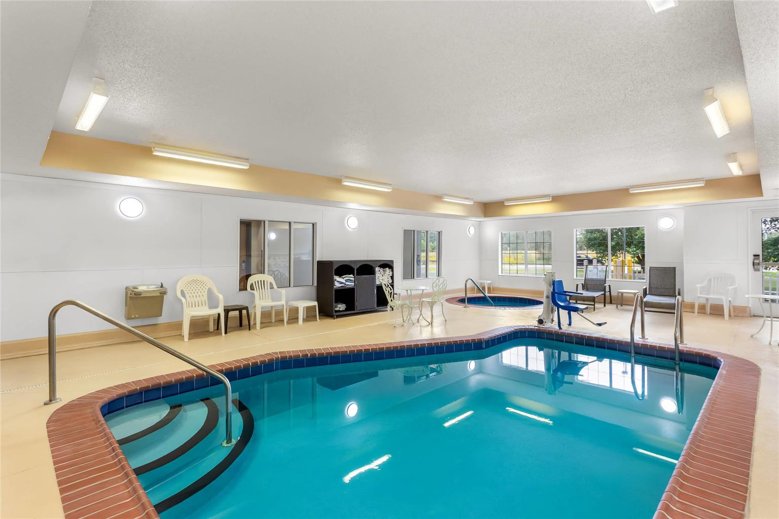 Quality Inn Near Interstate I94 - photo 31