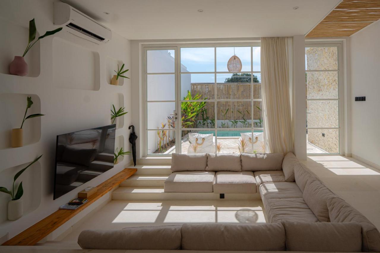 Sanctuary Uluwatu 3 Bedrooms Pool Villa — 4-Star Luxury Hotel in Pecatu, Indonesia