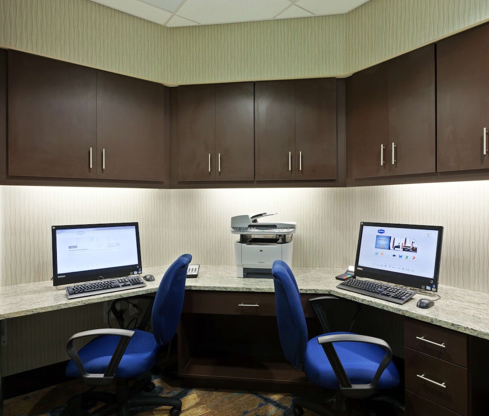 Hampton Inn & Suites Denver Airport Gateway Park - photo 49