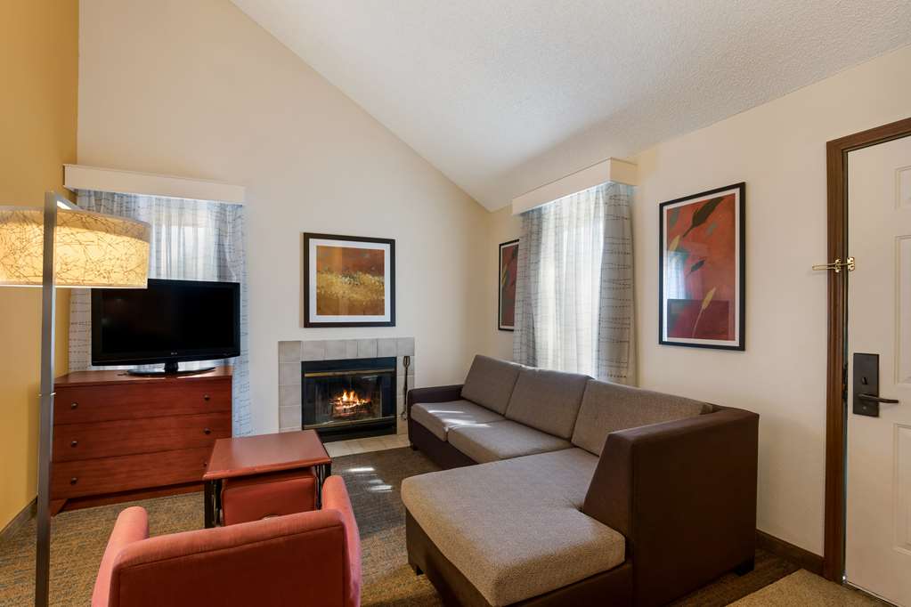 SenS Suites Livermore SureStay Collection by Best Western - photo 28
