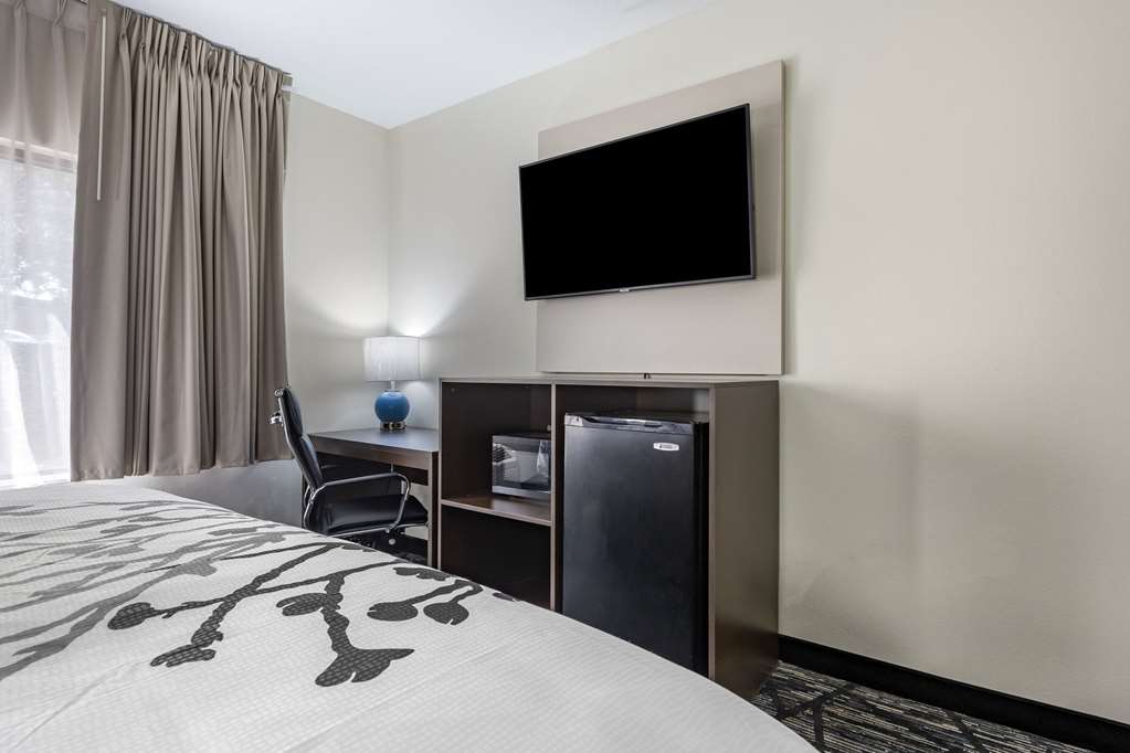 Super 8 by Wyndham Augusta Ft Gordon Belair - photo 25
