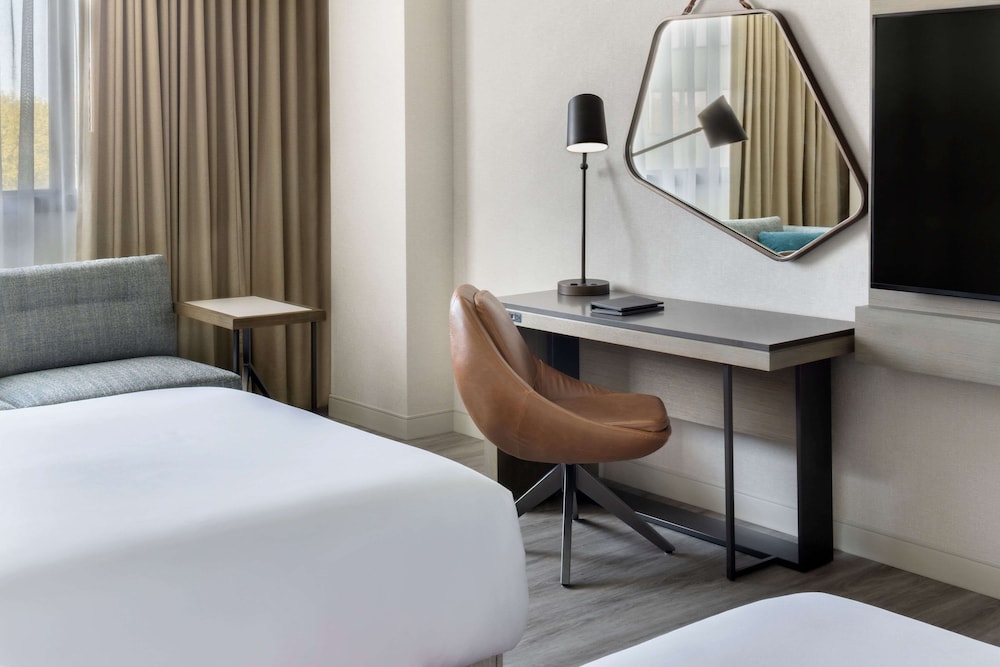 Hyatt Regency O'Hare Chicago - photo 26