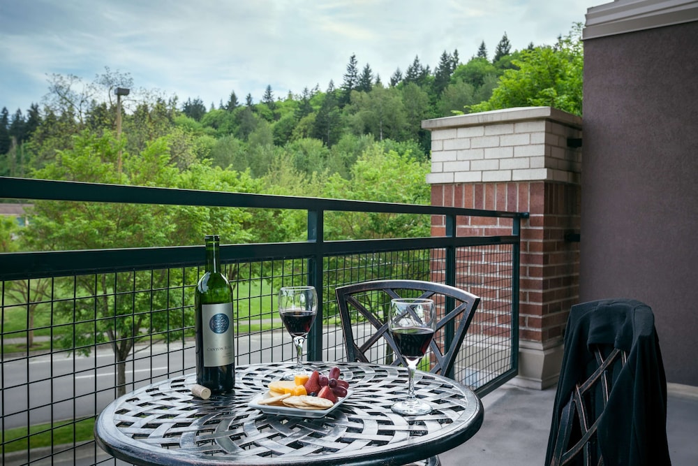 Hilton Garden Inn Seattle Issaquah - photo 26