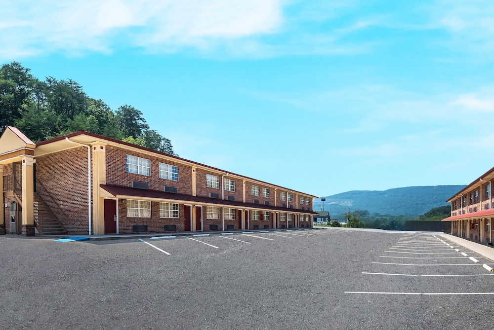 Red Roof Inn Chattanooga Lookout Mountain - photo 39