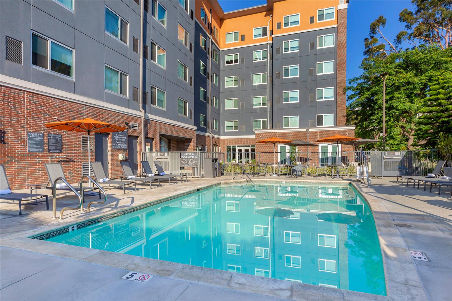 Cambria Hotel LAX - photo 44