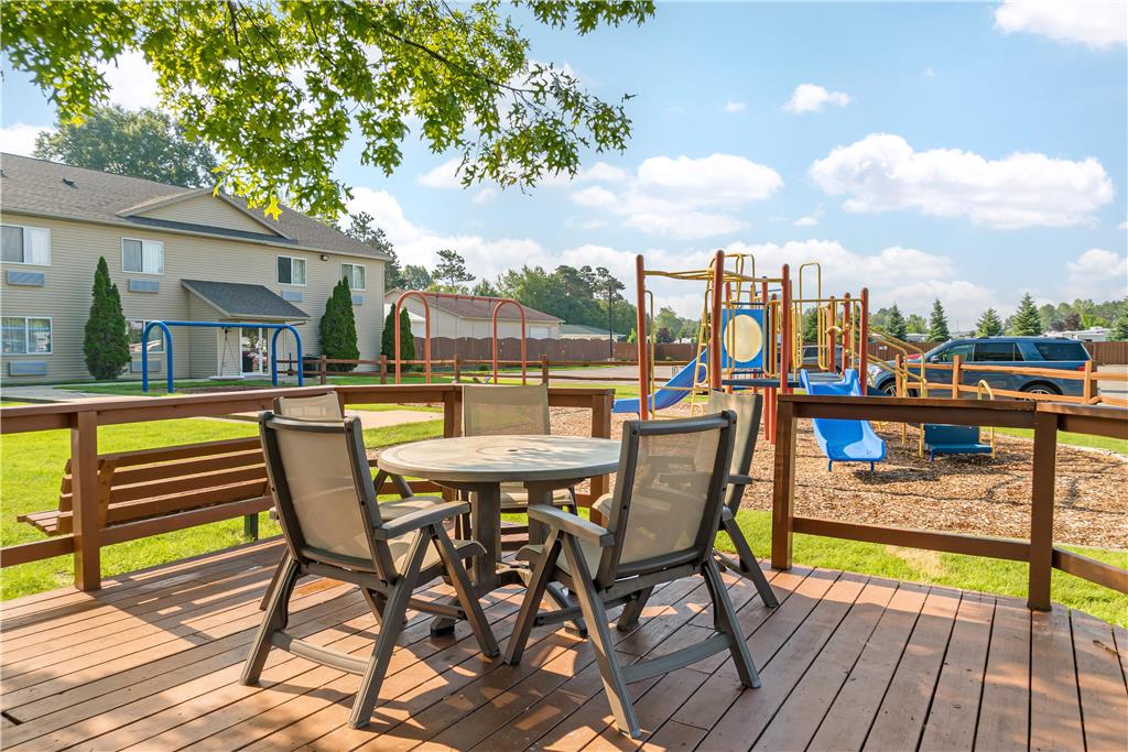 Best Western Lakewinds - photo 37