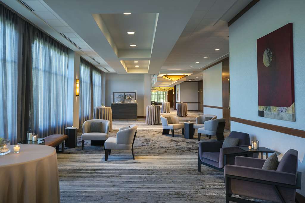 Hyatt Regency Coralville - photo 36